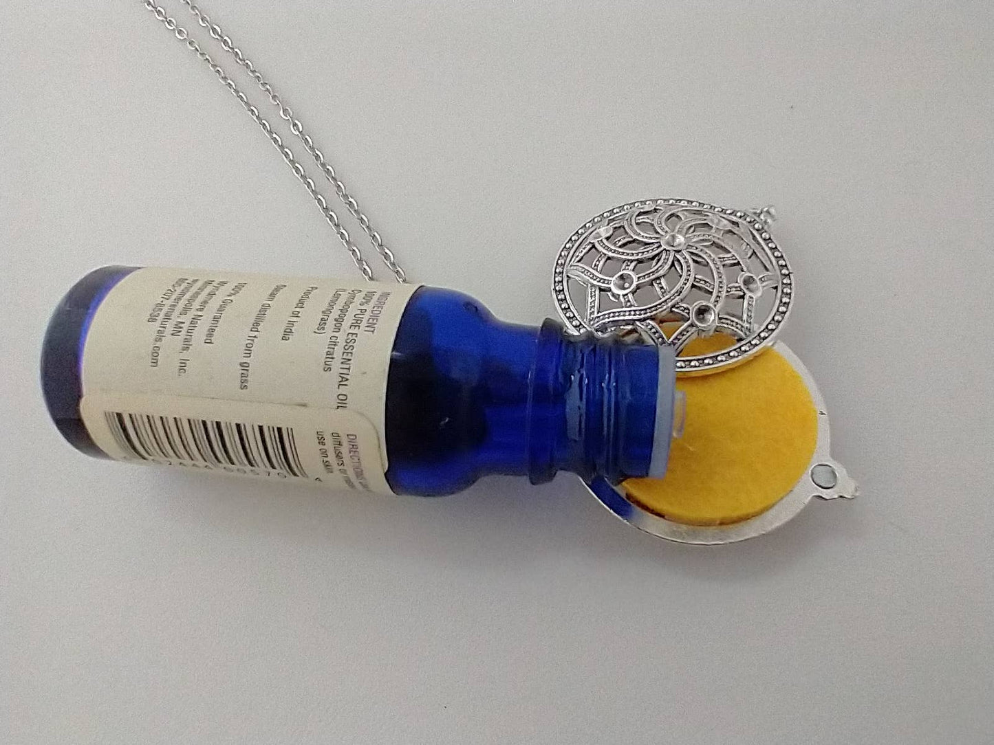 Aromatherapy Necklace Locket - Mandala