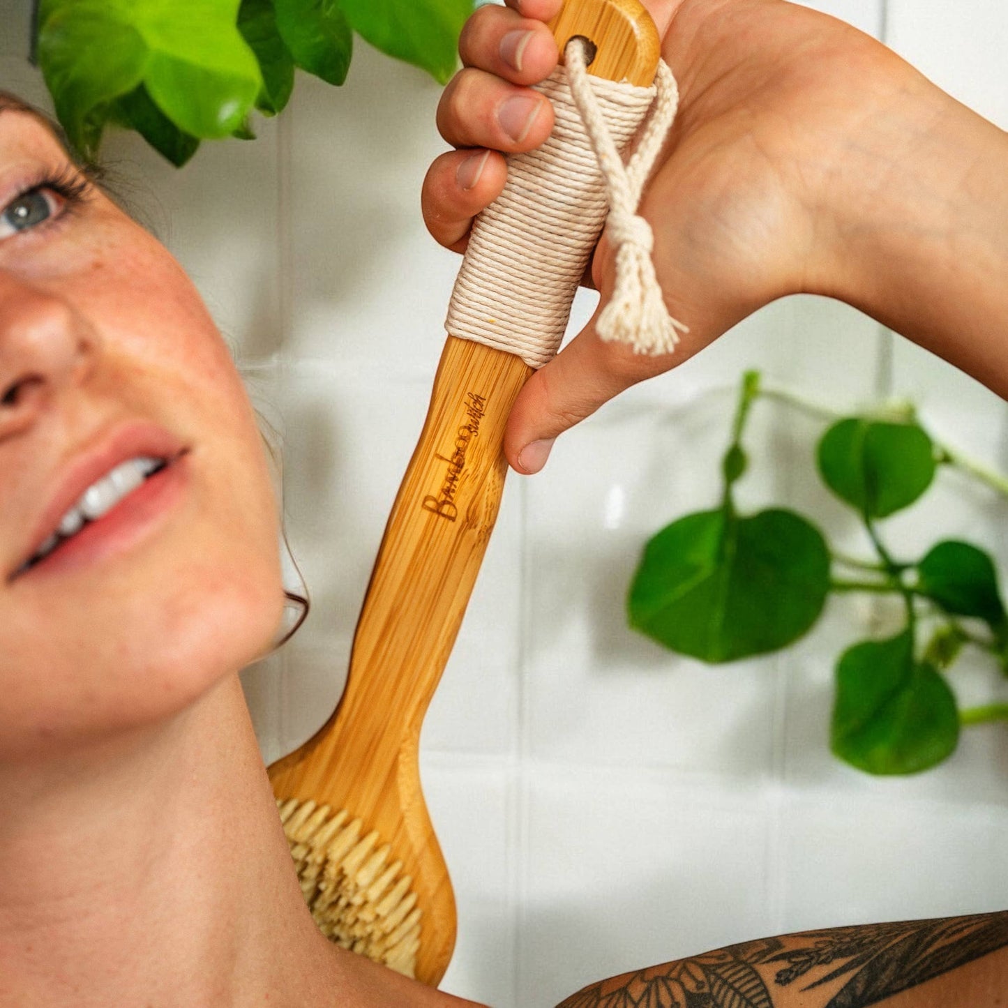 Vegan Bamboo Exfoliating Dry Brush | Faire Market Bestseller
